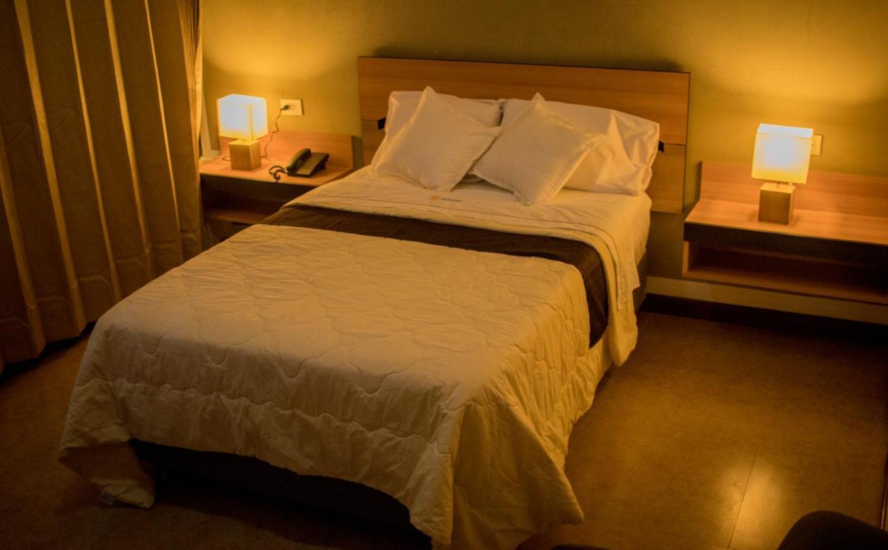 Murano Hotel モヨバンバ エクステリア 写真