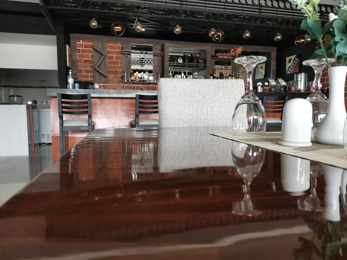 Murano Hotel モヨバンバ エクステリア 写真