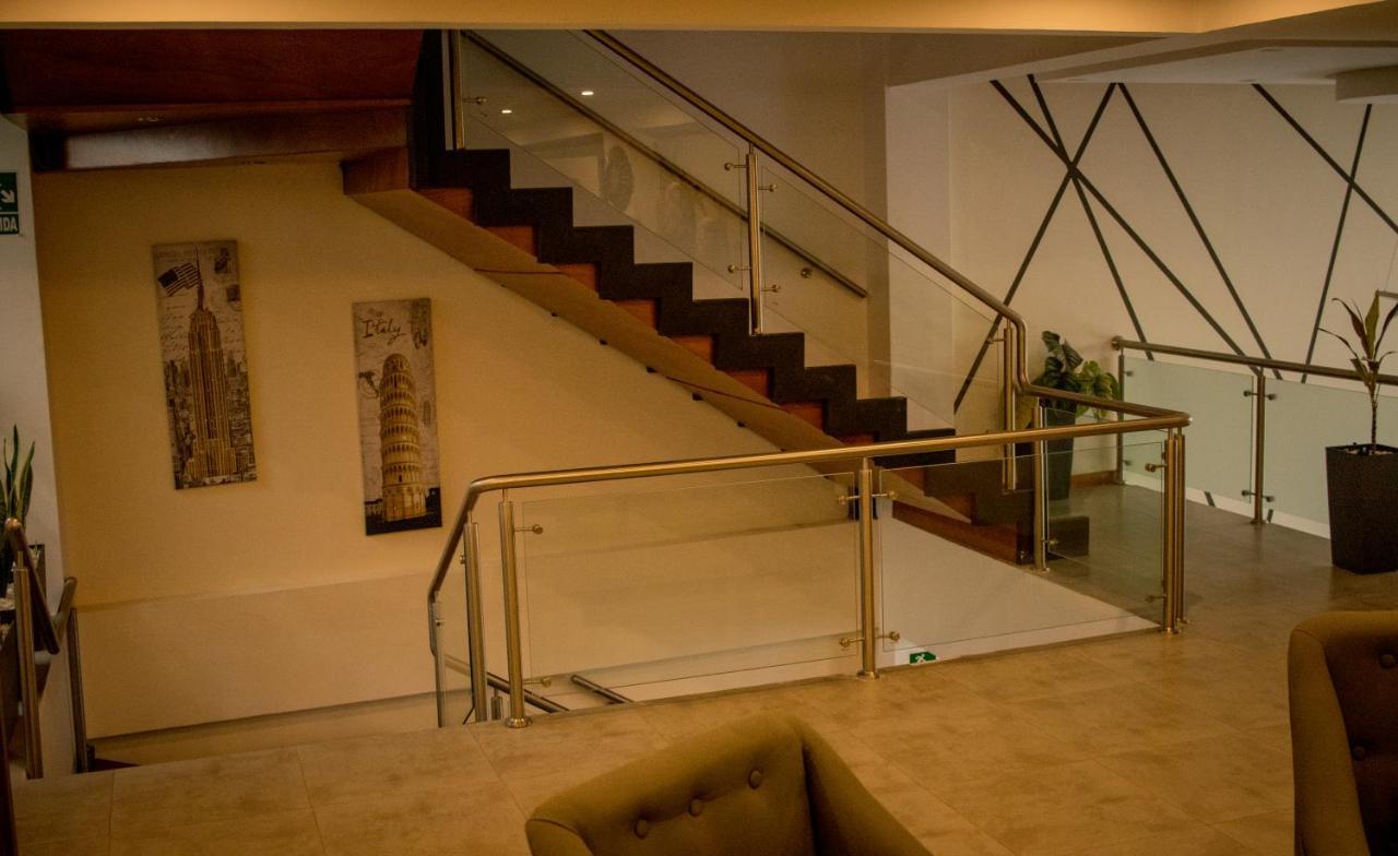 Murano Hotel モヨバンバ エクステリア 写真