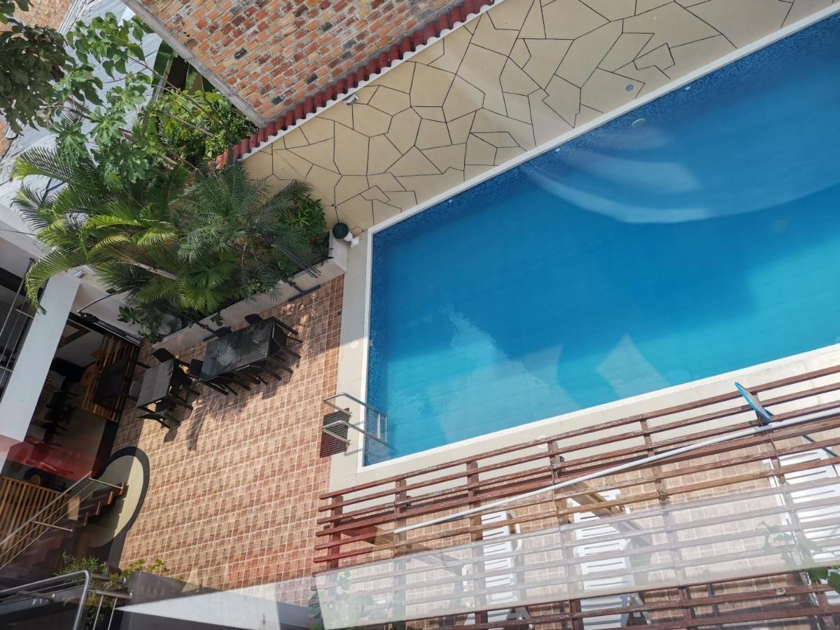 Murano Hotel モヨバンバ エクステリア 写真