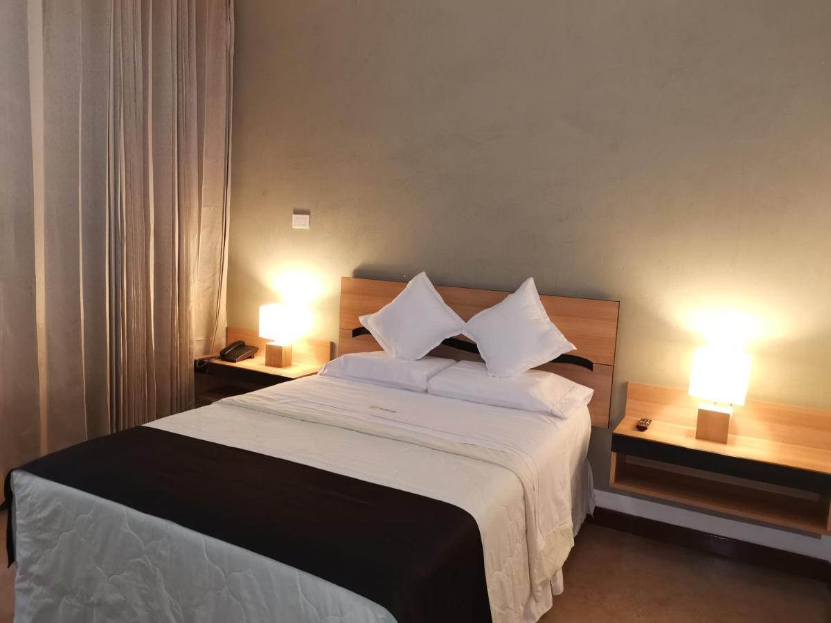 Murano Hotel モヨバンバ エクステリア 写真